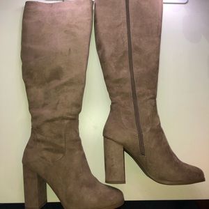 Suade knee high boots